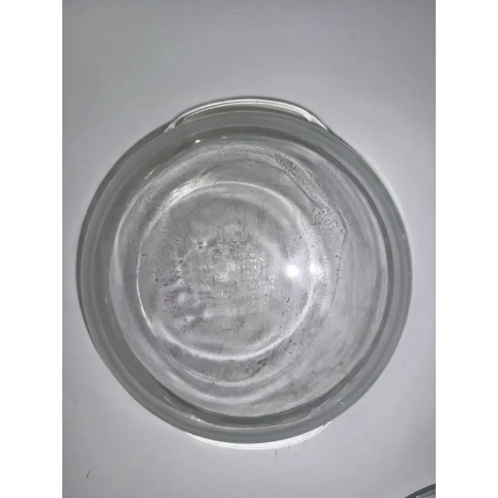Pyrex Clear Advantage 2-quart casserole dish (#024 F-7) with lid